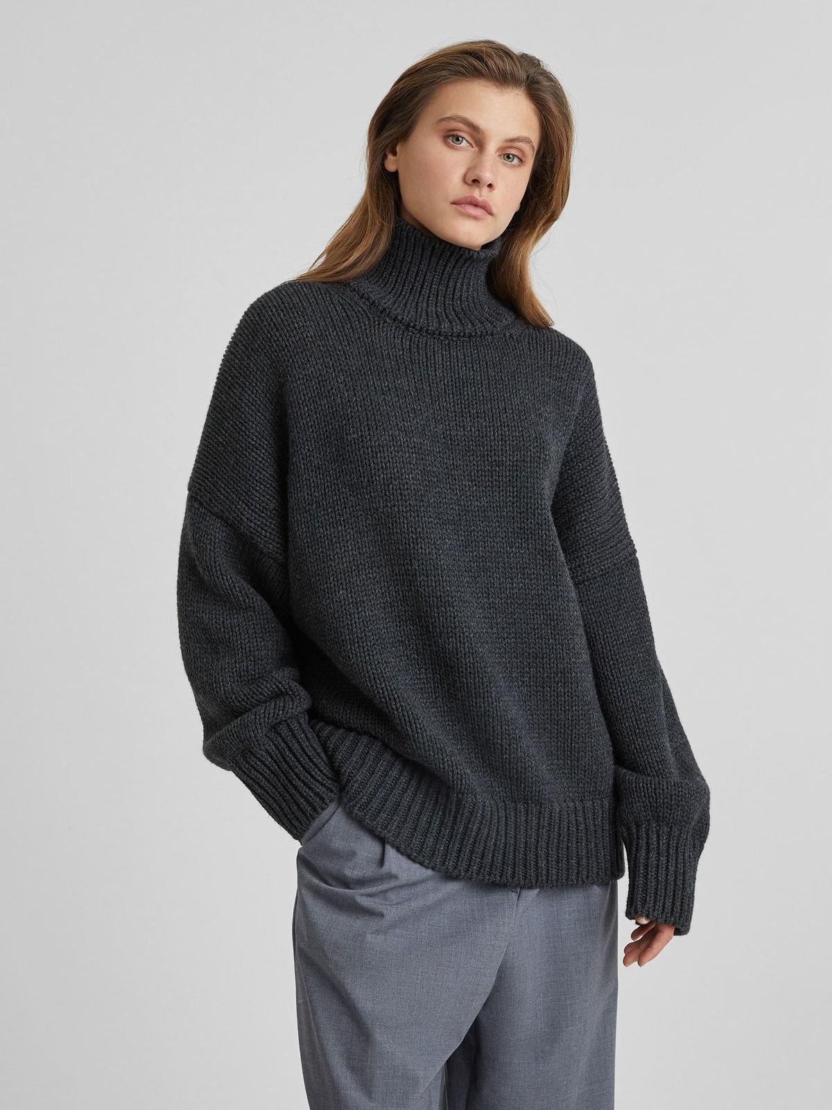 Свитер свободного кроя крупной вязки, антрацит