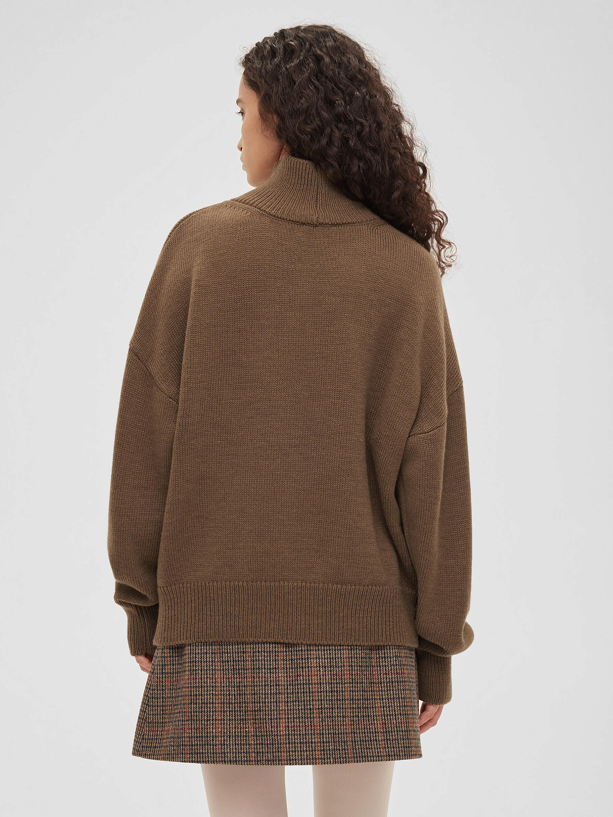 Свитер свободного кроя, кофейный