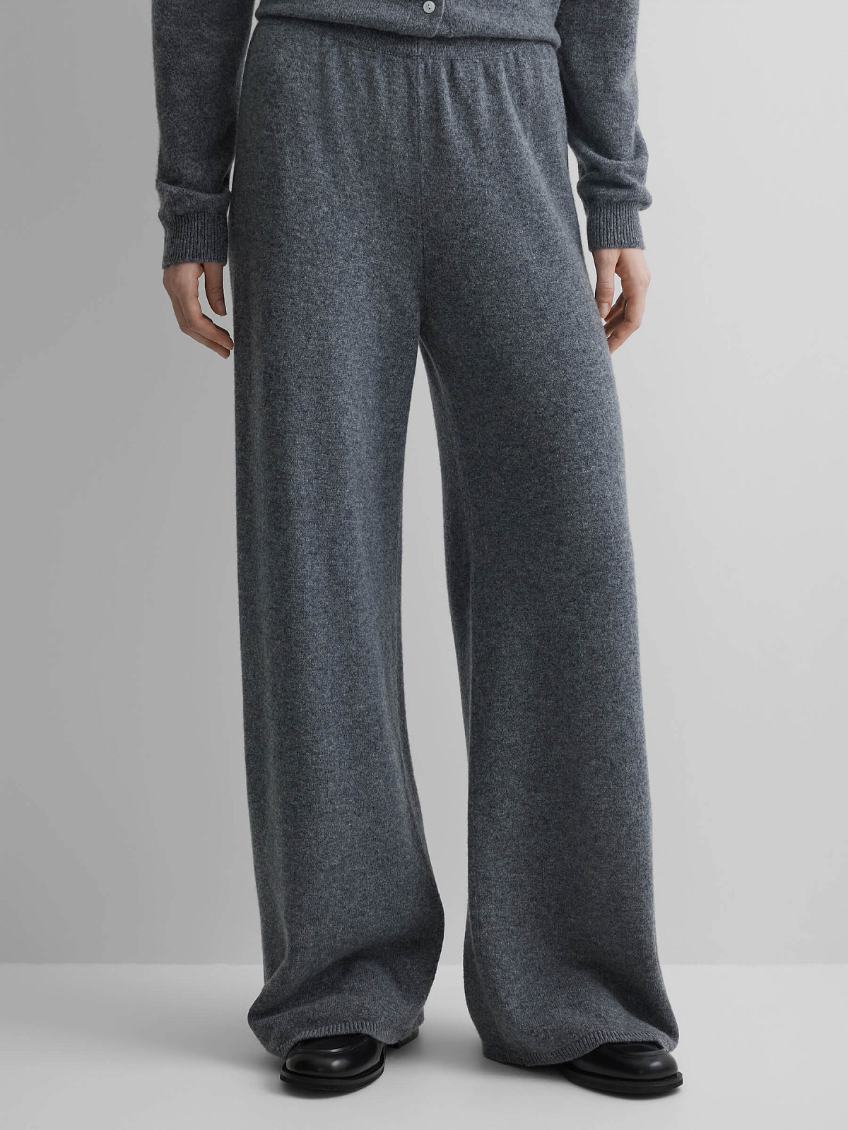 Брюки вязаные из 100% мериноса, серый