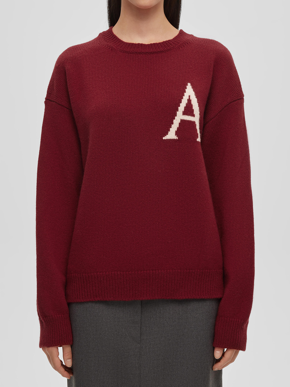 Джемпер свободного кроя с интарсией "А", красный