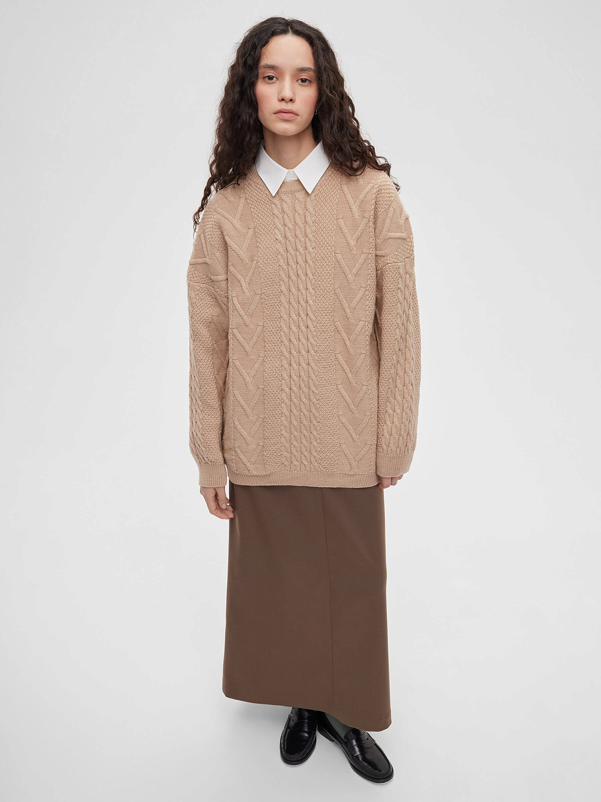 Джемпер удлиненный с косами, бежевый