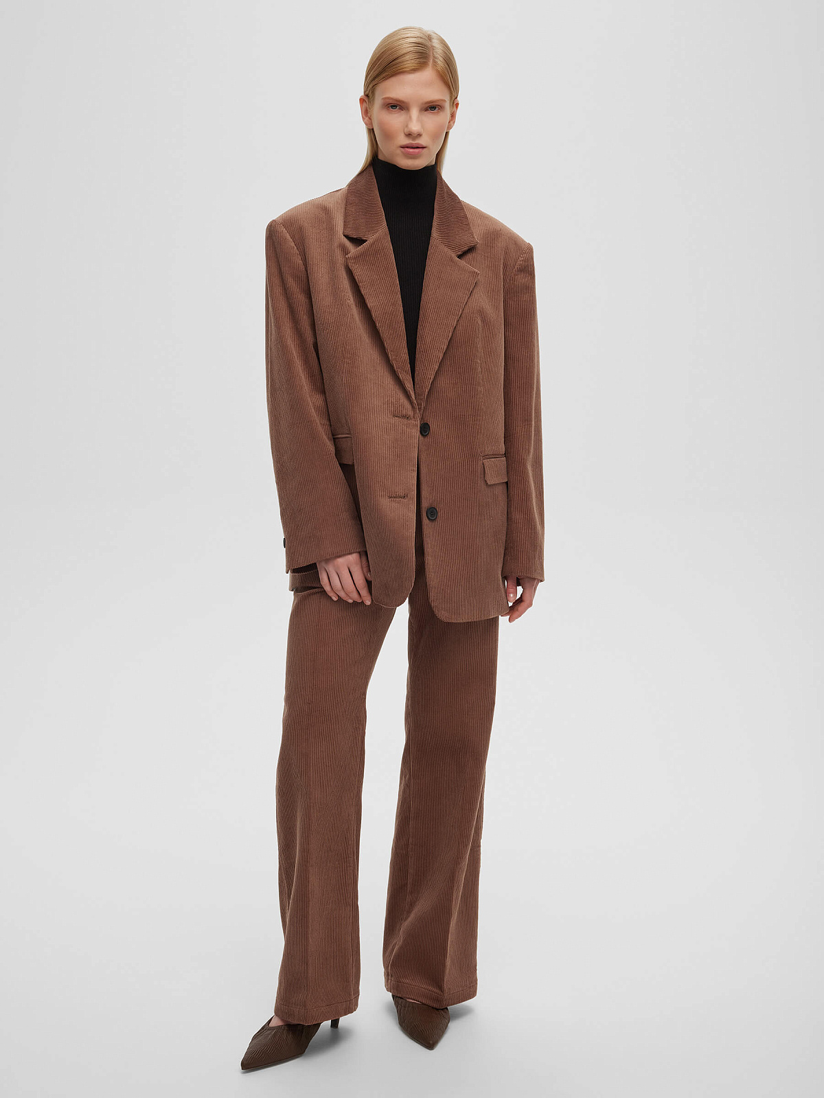 Жакет однобортный из вельвета 0211, песочный