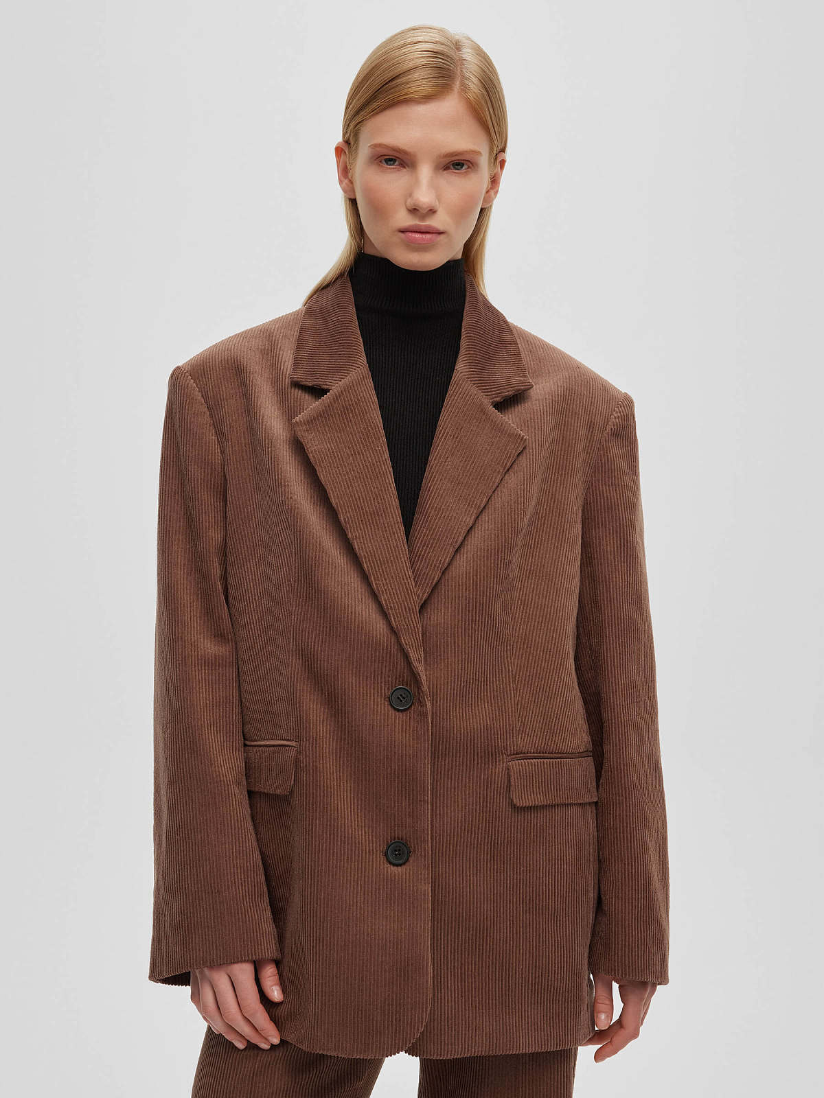 Жакет однобортный из вельвета 0211, песочный