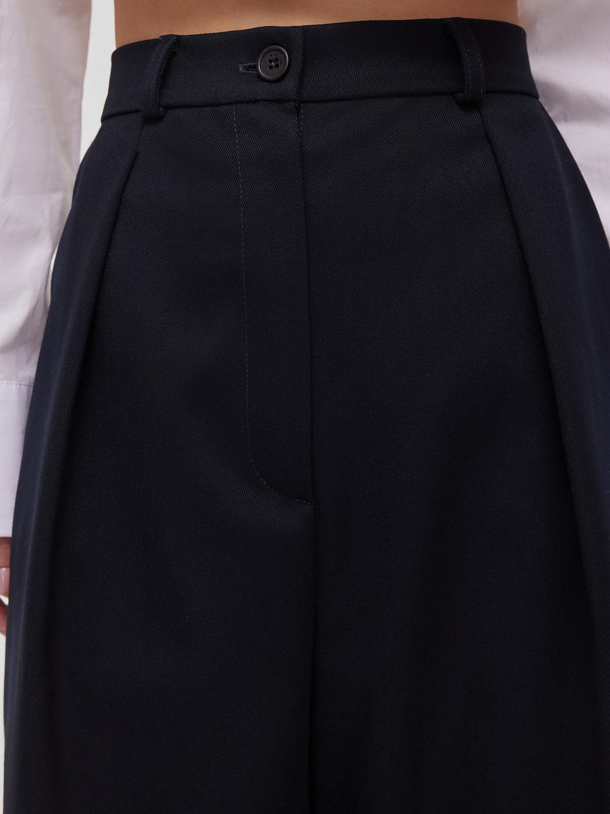 Шорты - бермуды, тёмно-синий