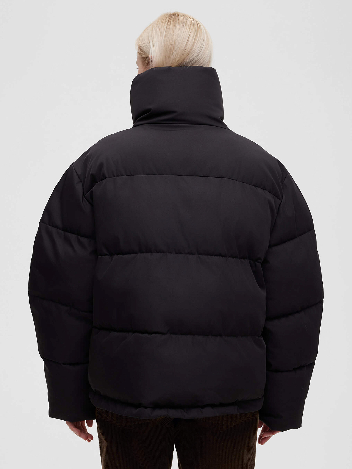 Куртка укороченная 015, черный