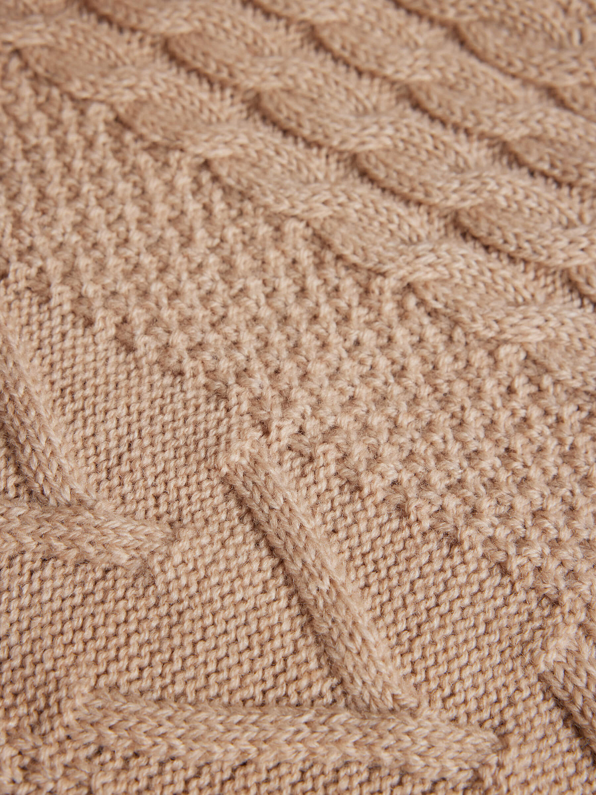 Джемпер удлиненный с косами, бежевый