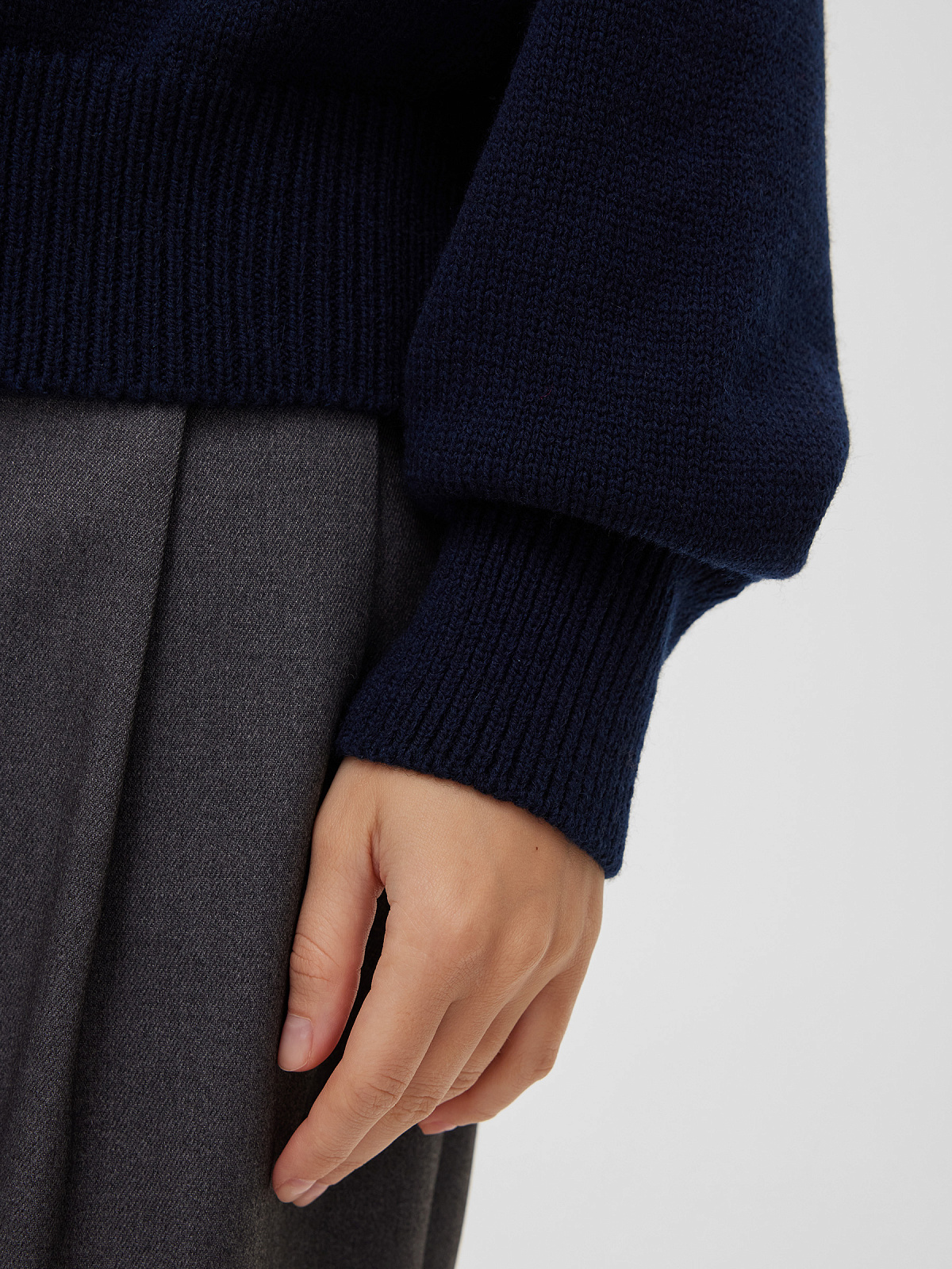 Джемпер свободного кроя, темно-синий