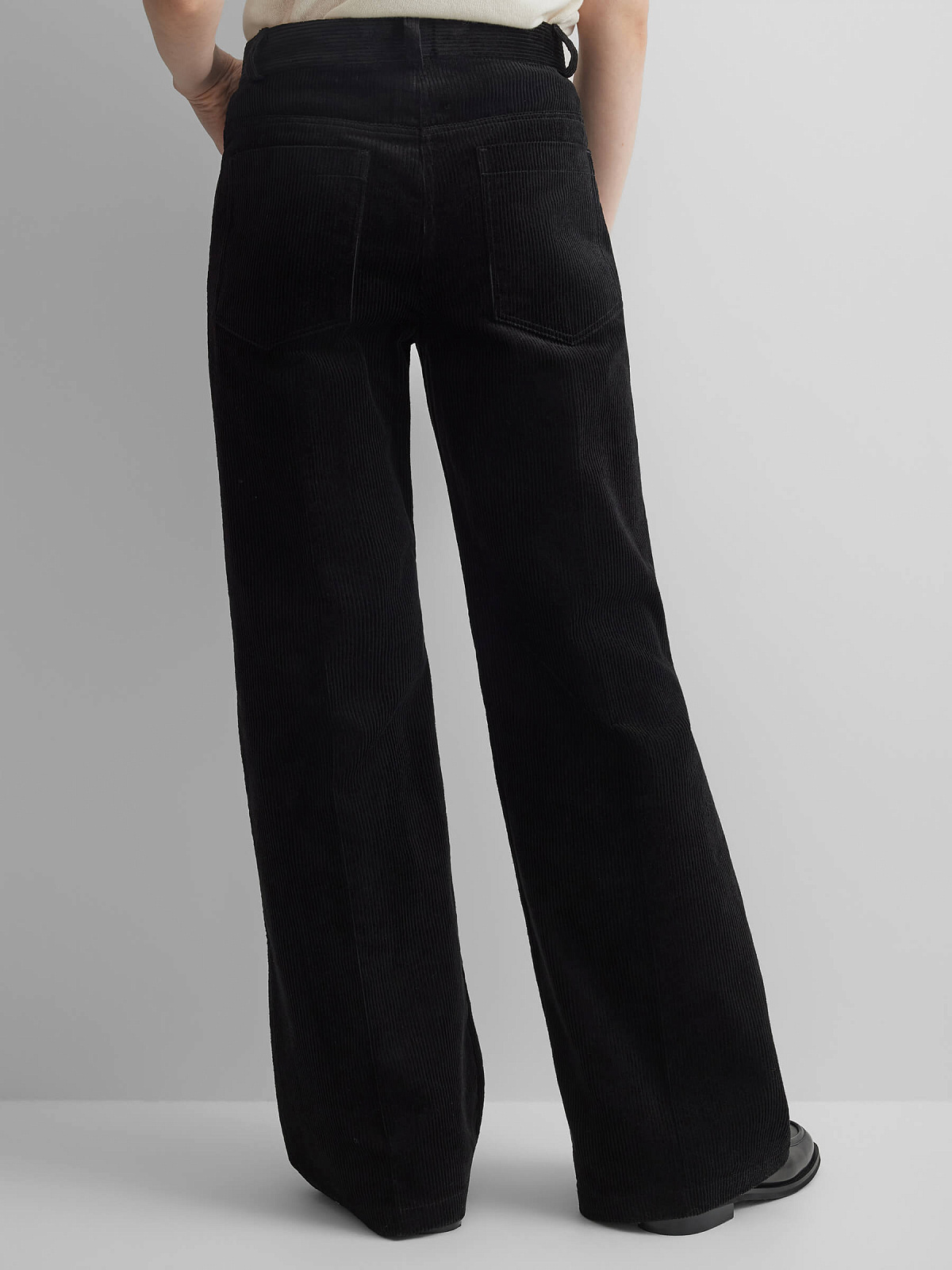 Брюки клеш из вельвета 0131, черный