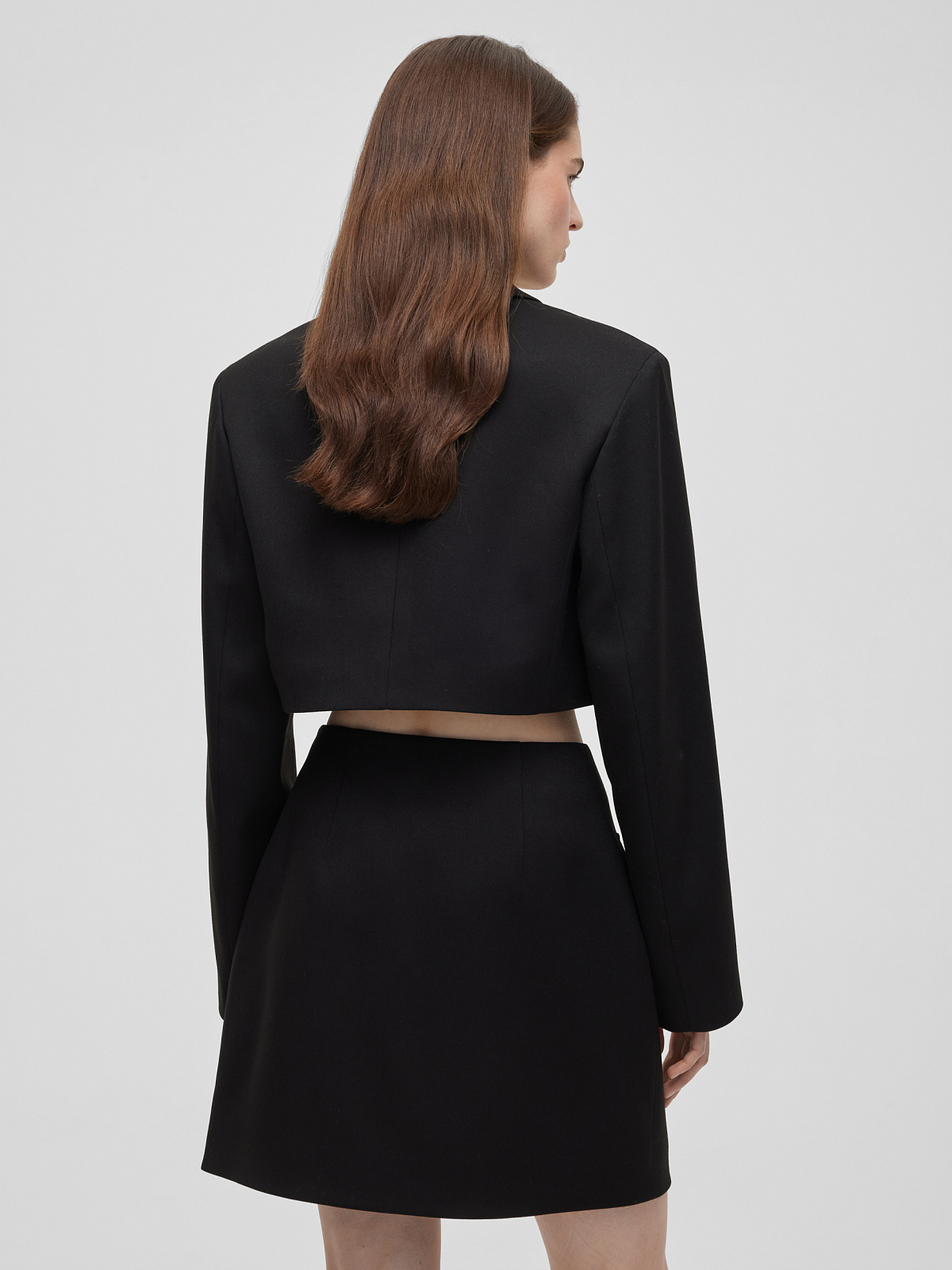 Кроп-жакет укороченный, черный