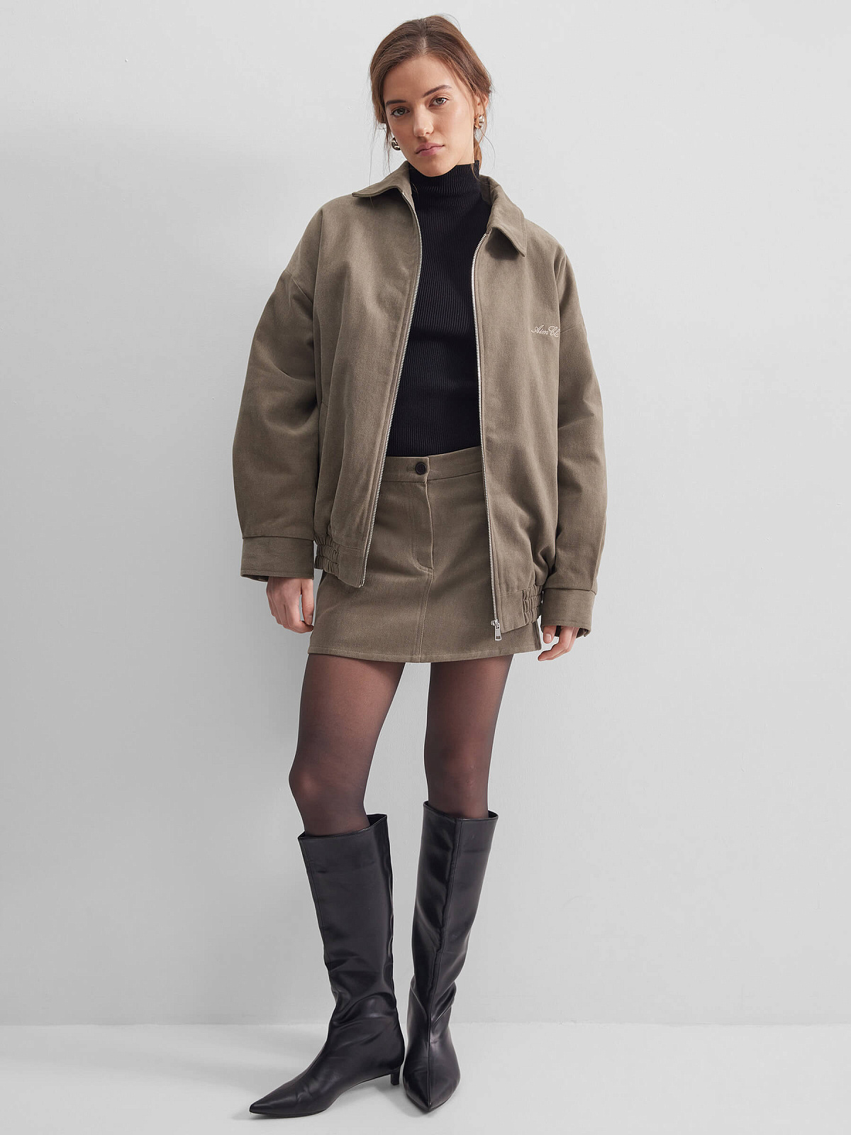 Бомбер утепленный из денима с вышивкой 0207, хаки