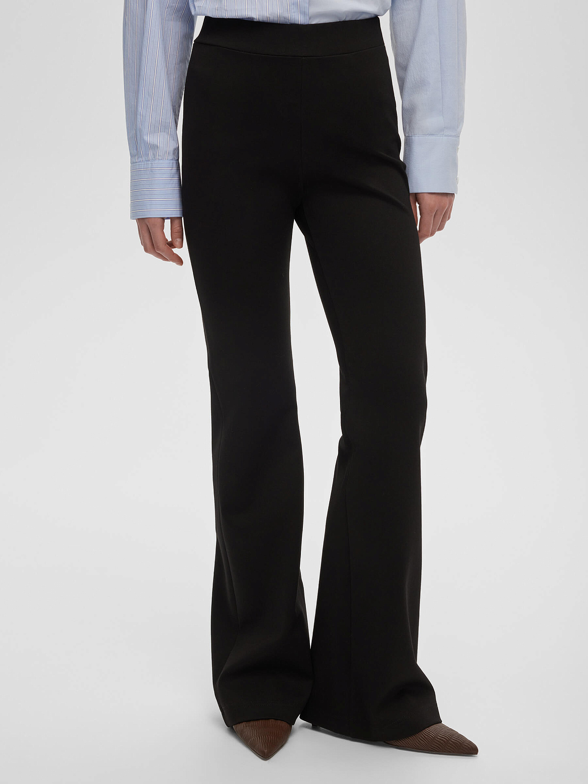 Брюки клеш из вискозы 0216, черный