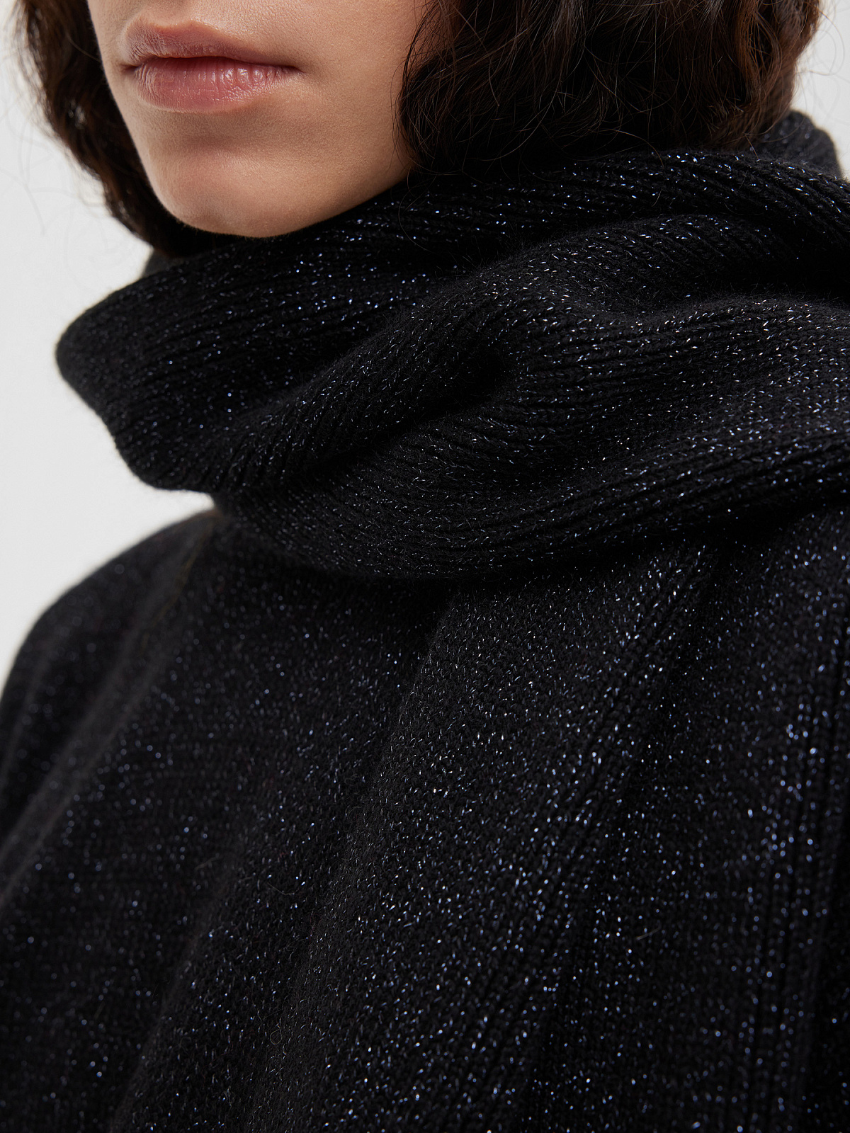 Шарф гладкой вязки с ангорой с люрексом, черный