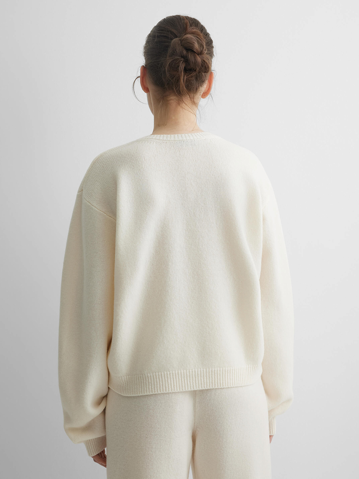 Джемпер свободного кроя из 100% мериноса, молочный