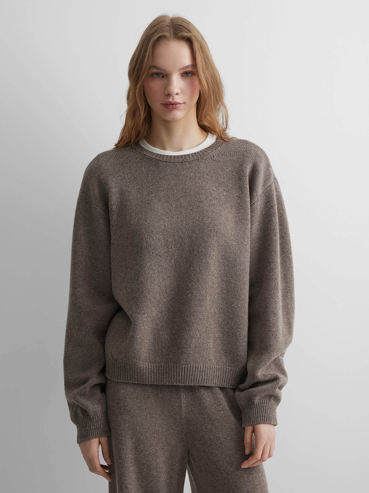 Джемпер свободного кроя из 100% мериноса, коричневый меланж