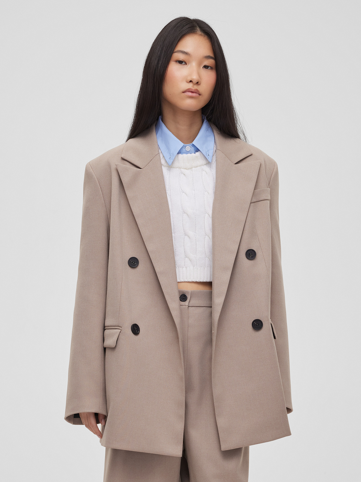 Жакет свободного кроя двубортный, серо-бежевый