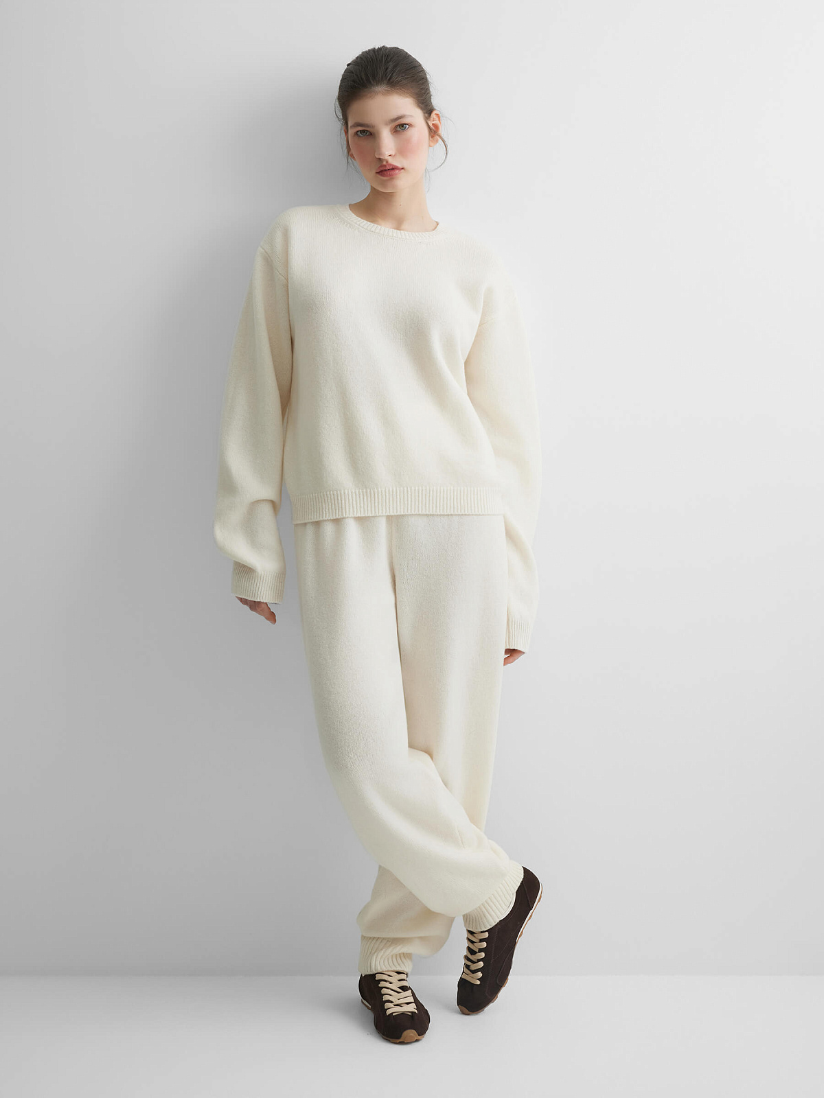 Брюки вязаные джоггеры из 100% мериноса, молочный