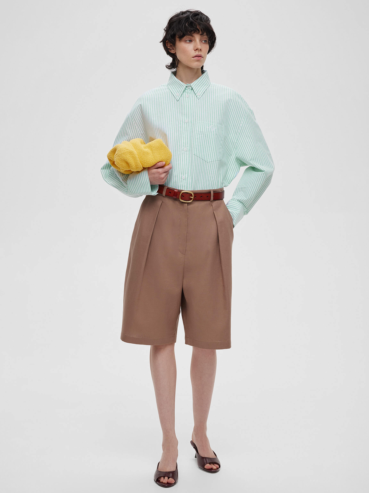 Шорты-бермуды из льна 0196, светло-коричневый