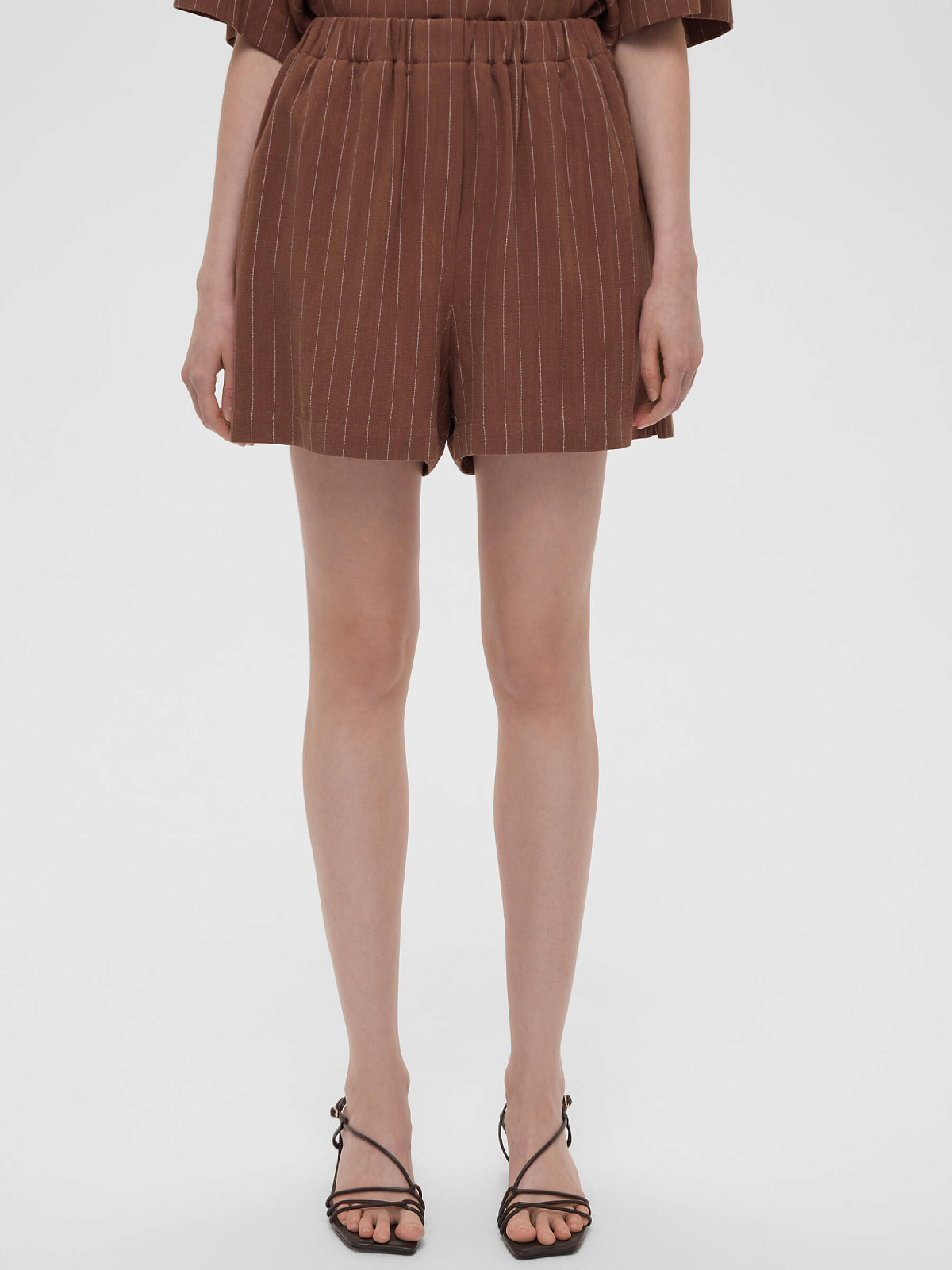 Шорты льняные в полоску 0198, коричневый