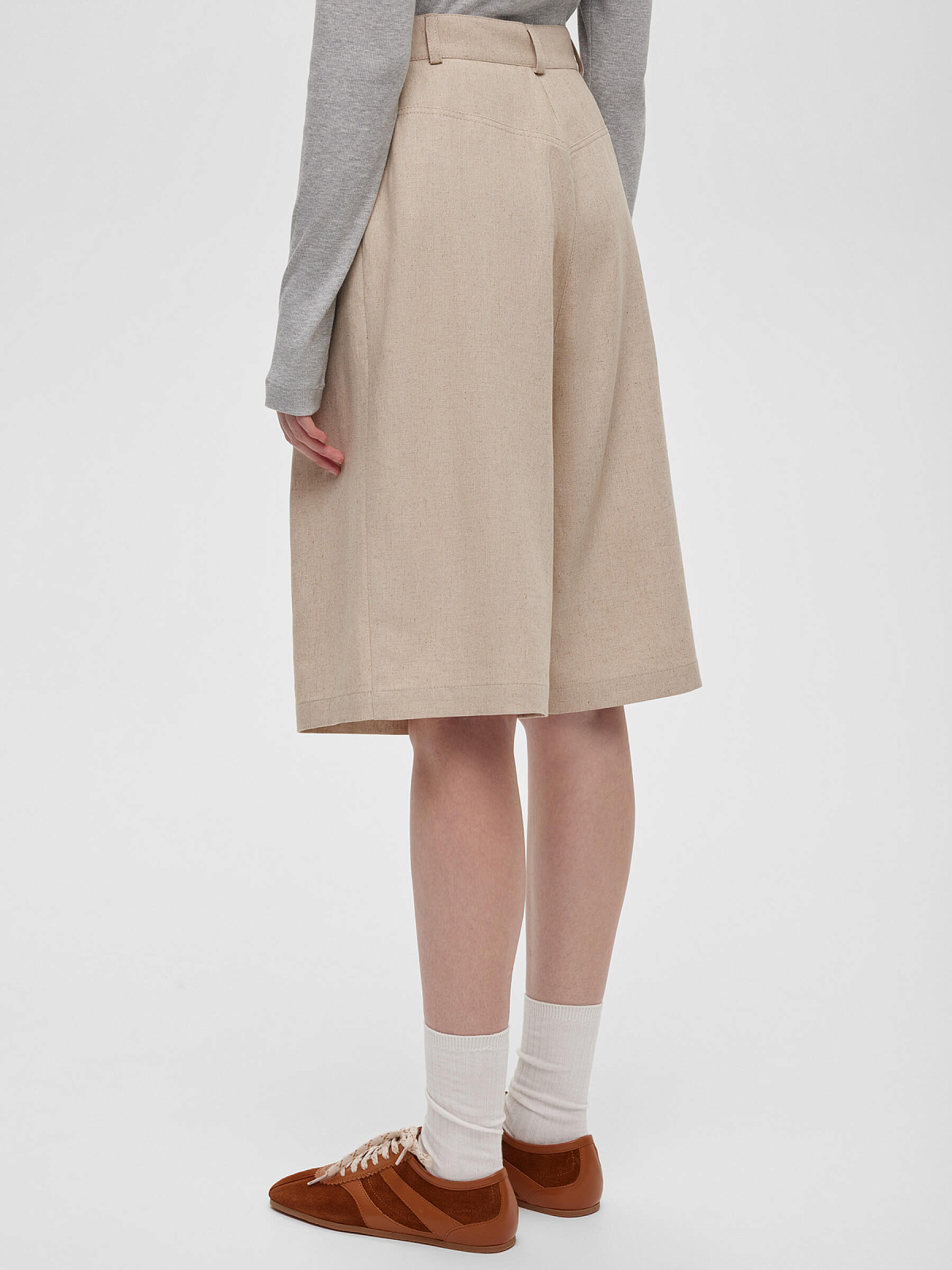 Шорты-бермуды из льна 0196, бежевый