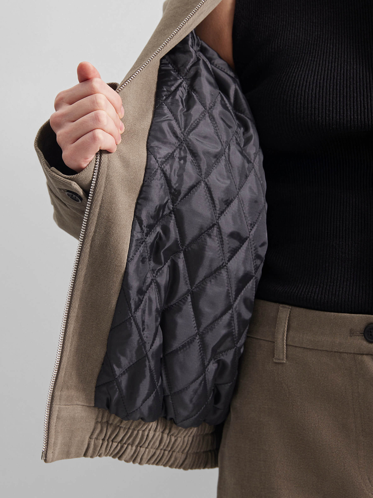 Бомбер утепленный из денима с вышивкой 0207, хаки