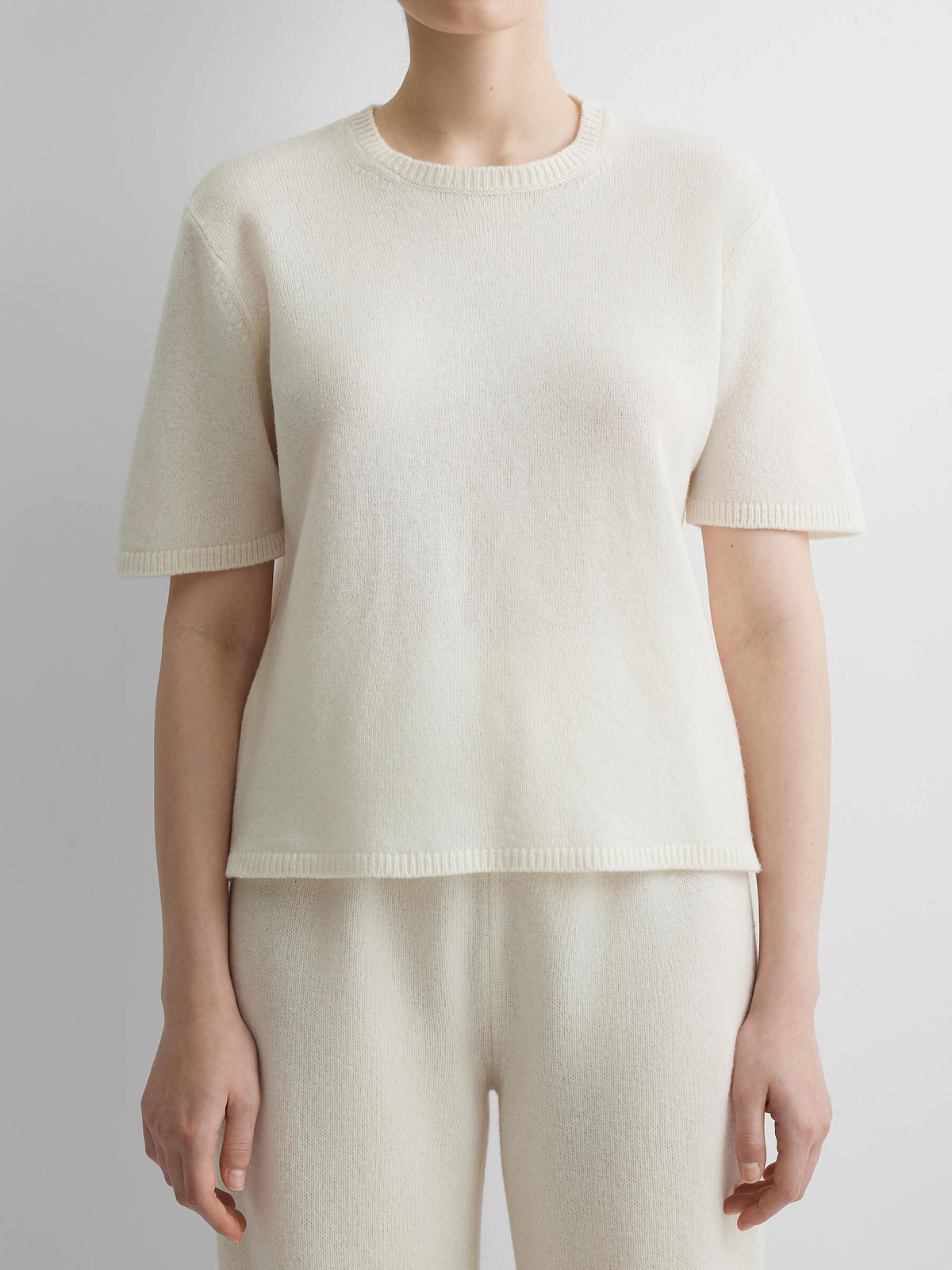 Джемпер с коротким рукавом из 100% мериноса, молочный