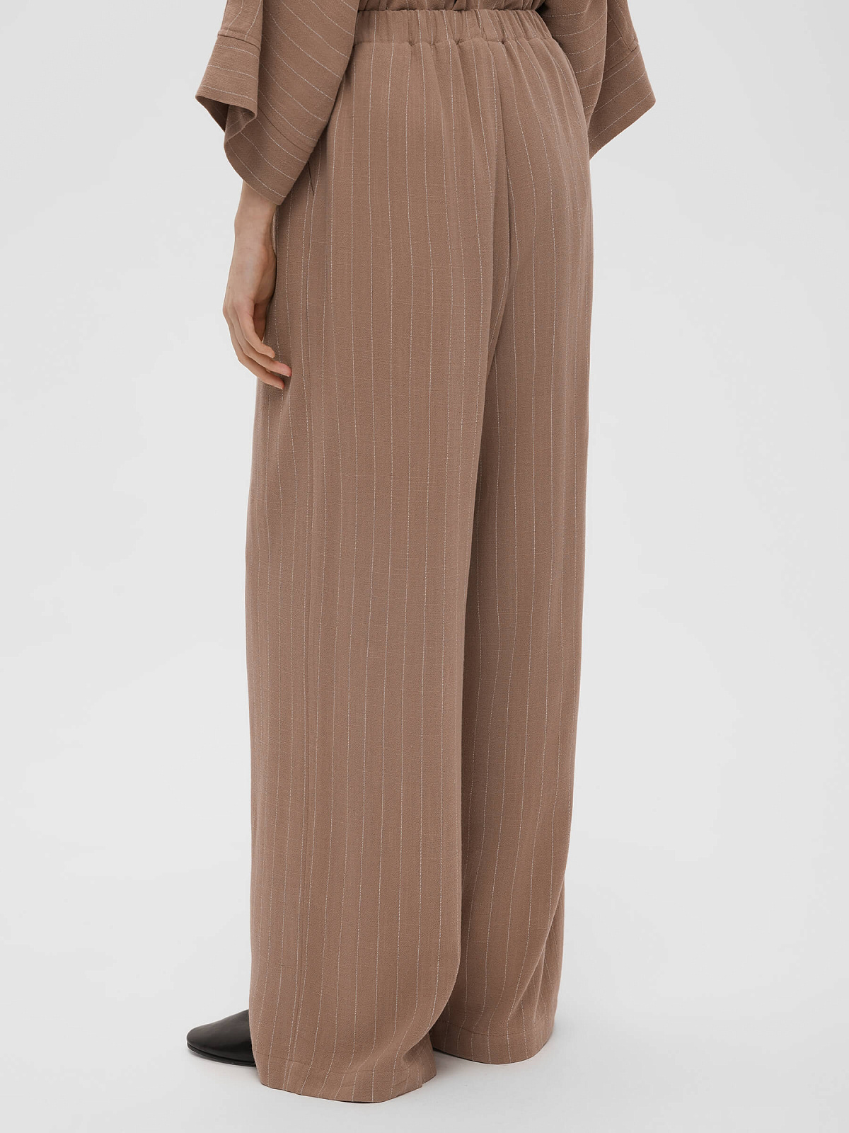 Брюки льняные на резинке в полоску 0177, бежево-коричневый