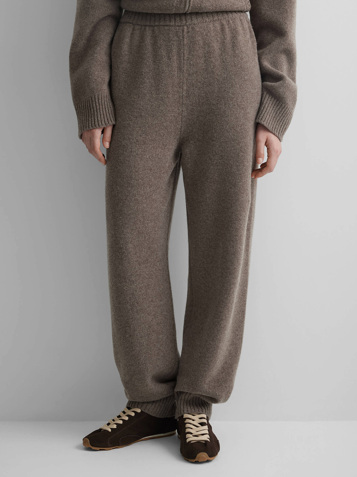 Брюки вязаные джоггеры из 100% мериноса, коричневый меланж