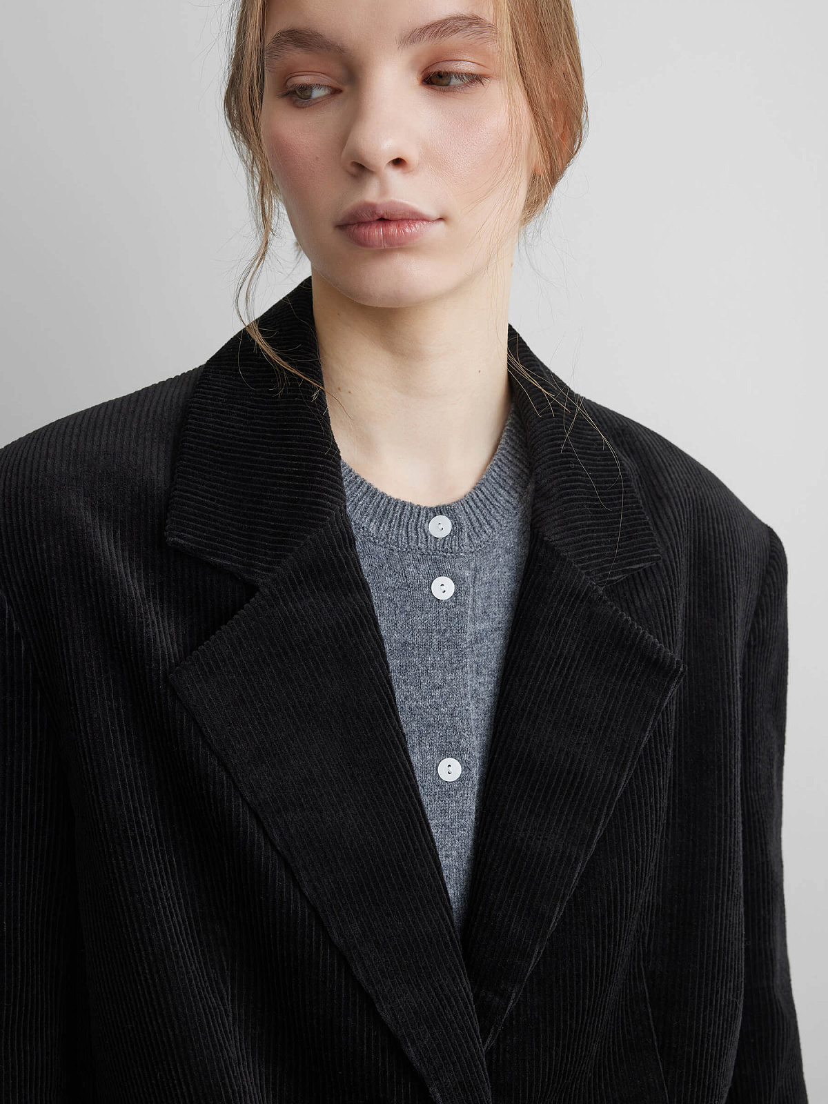 Жакет однобортный из вельвета 0211, черный